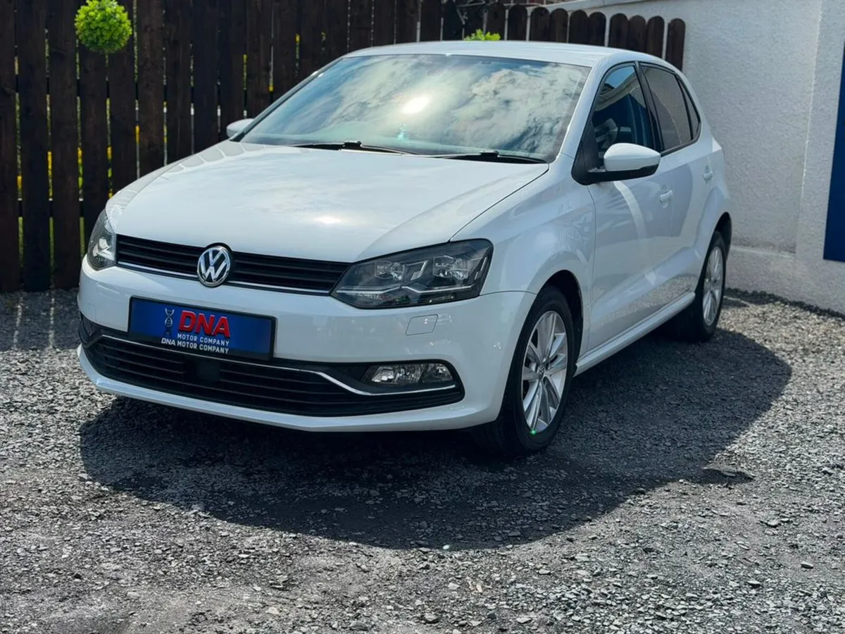 Volkswagen Polo AUTO - LOW KMS - Image 3