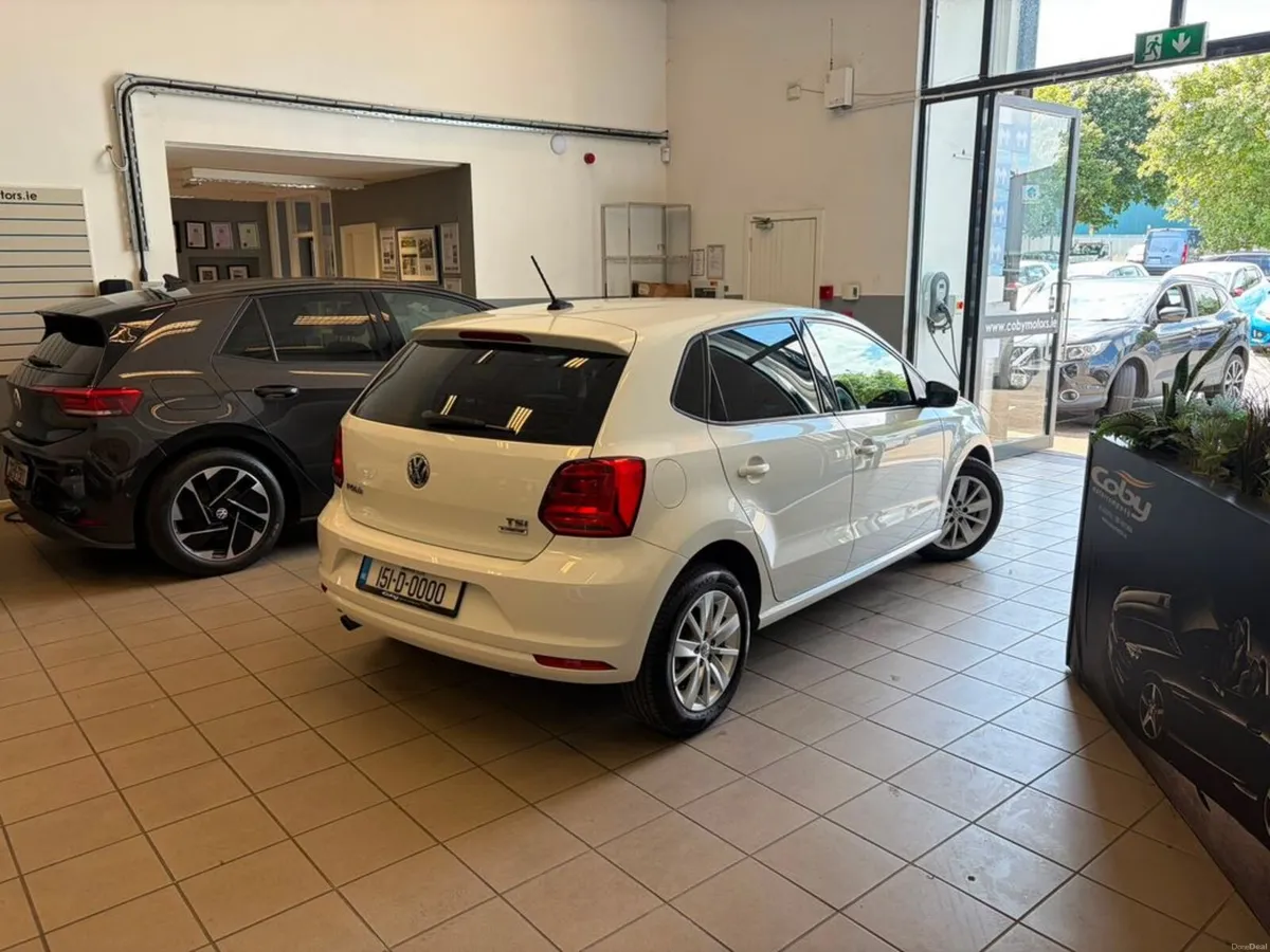 Volkswagen Polo 1.2 TSI Comfortline Auto 5DR . New - Image 3