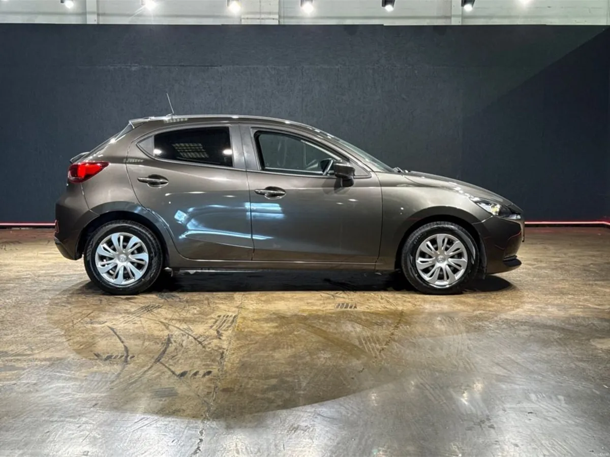 Mazda Mazda2 1.5 AUTOMATIC - REAR CAMERA/PARKING R - Image 2