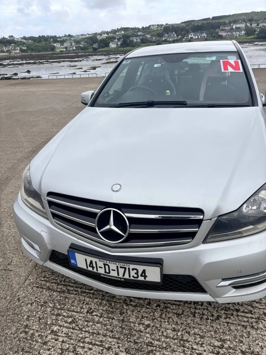 Mercedes c200 - Image 4