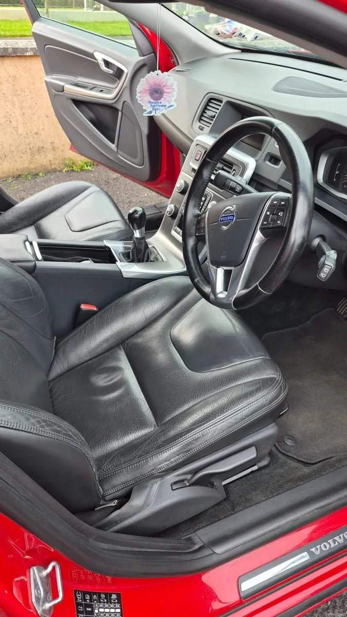 Volvo V60 2013 - Image 6