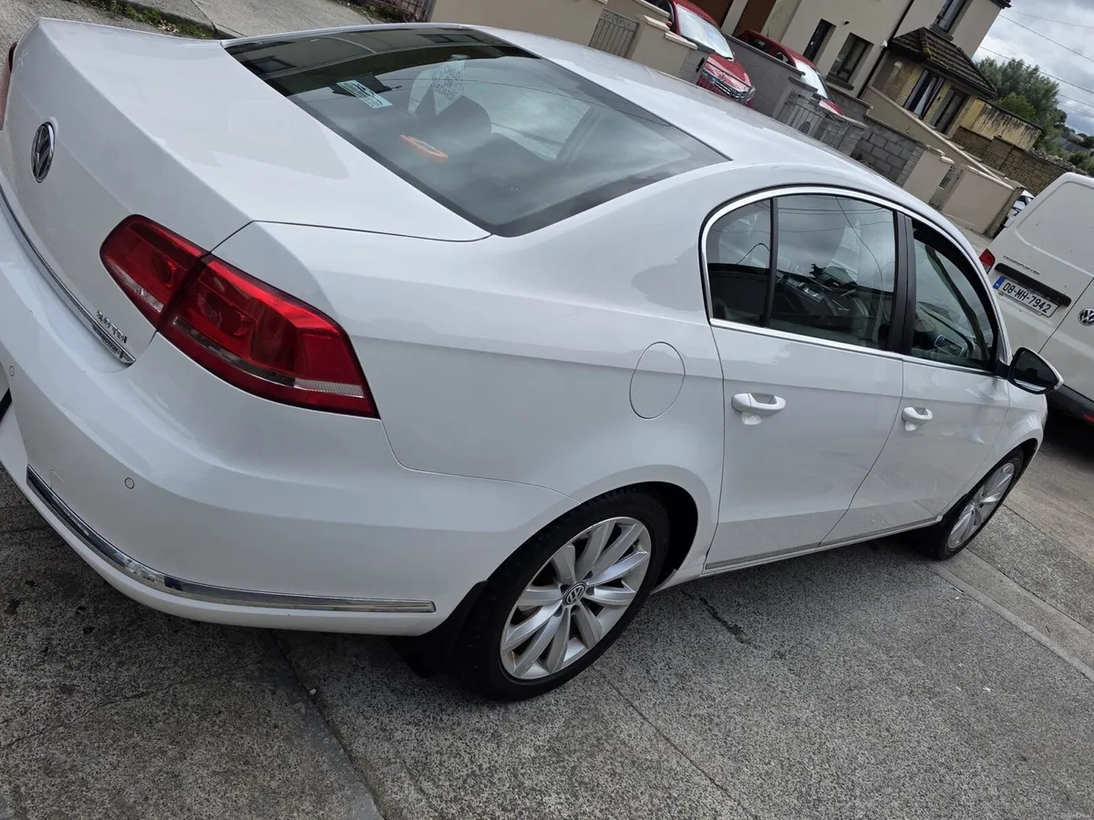 Volkswagen Passat 2.0 Bluemotion - Image 4
