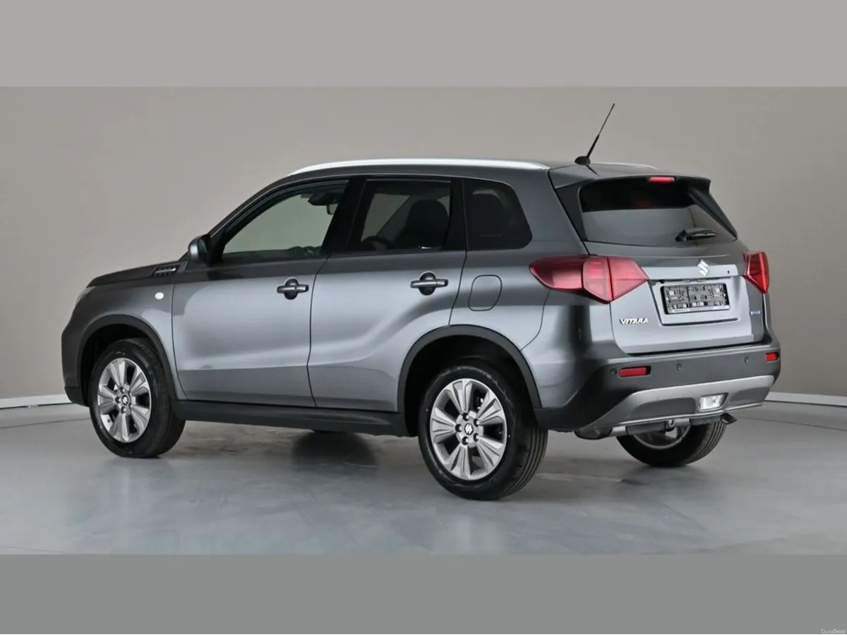 Suzuki Vitara Motion 1.4T Auto - Image 4