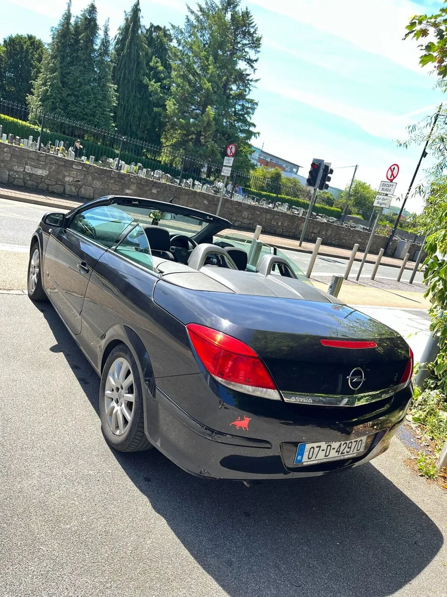 Opel Astra - Image 1