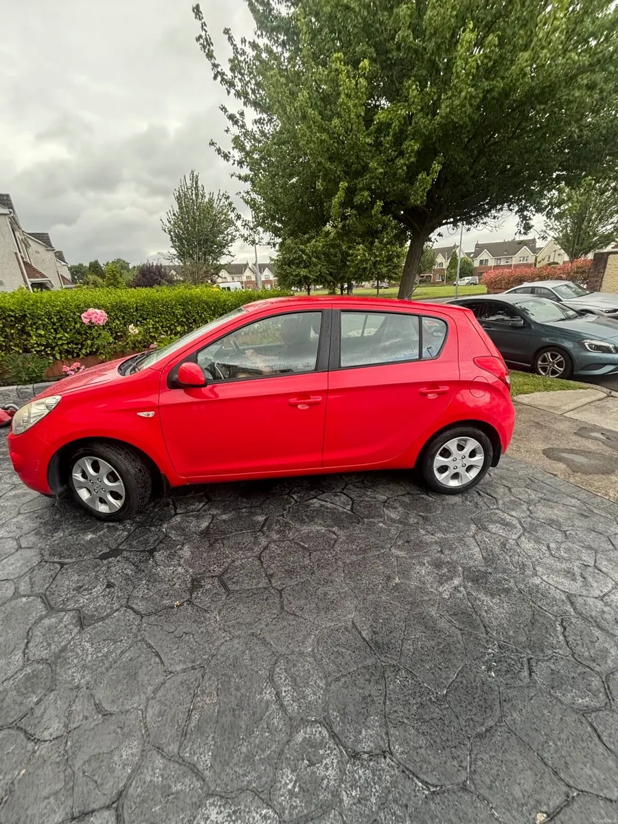 Hyundai i20 2010 - Image 3