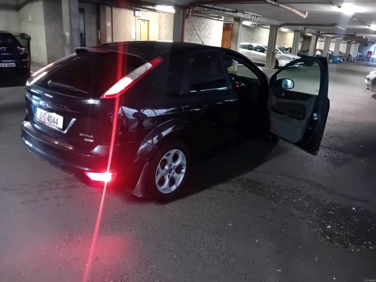 Car - Image 1