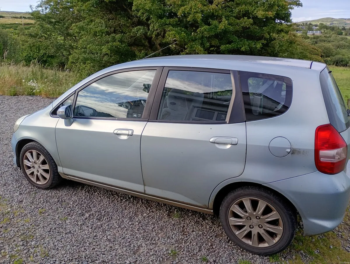 Honda Jazz  Auto 2006 - Image 1