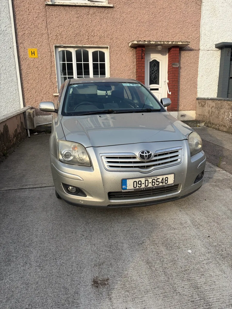 Toyota Avensis - Image 2