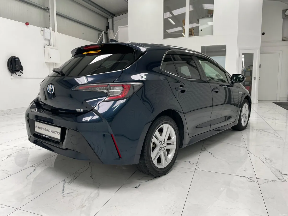 2019 Toyota Corolla 1.8 VVTi Hybrid Auto - Image 3