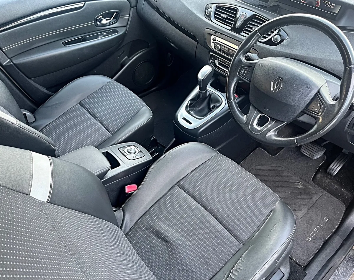 Renault Scenic 1.5 DCI AUTOMATIC - Image 4