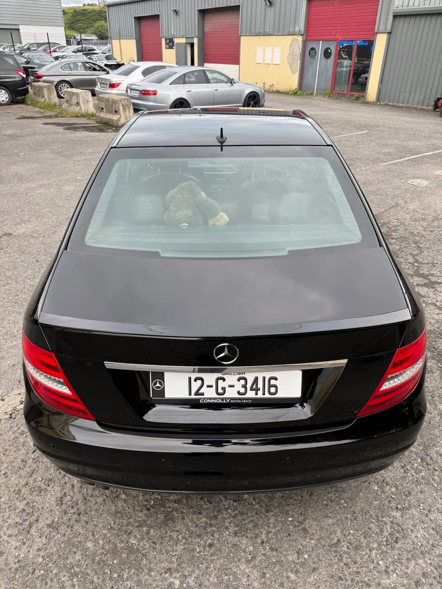 Mercedes-Benz C-Class 2012 - Image 6