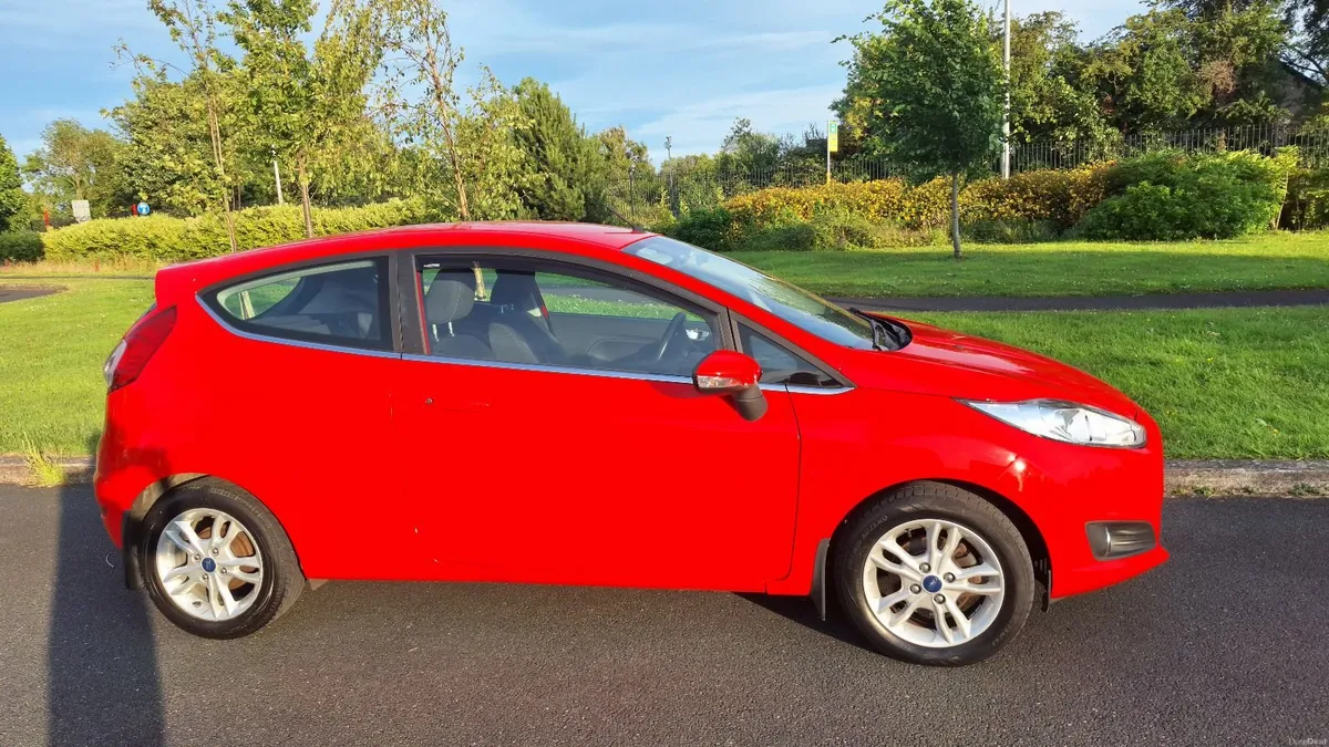 Ford Fiesta 2015 - Image 4