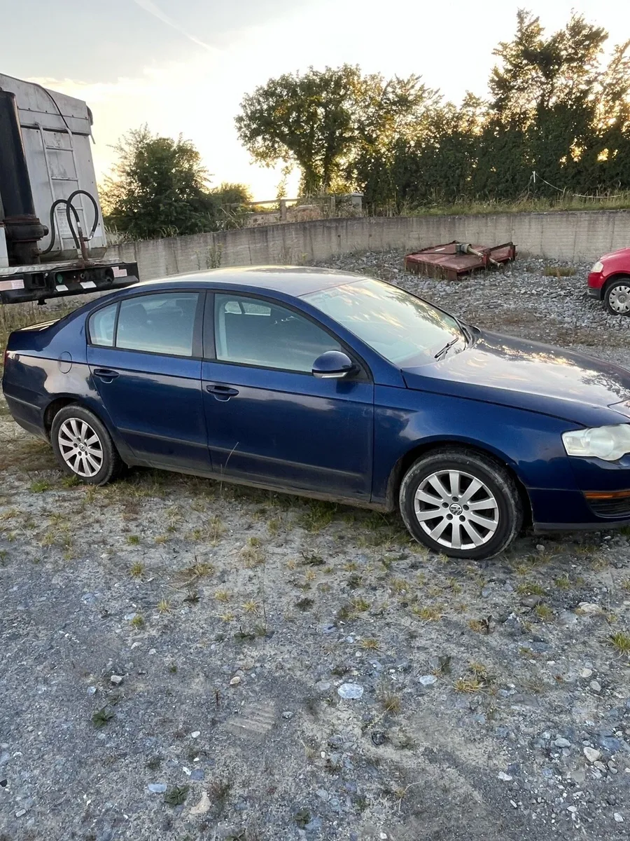 B6  Passat - Image 2