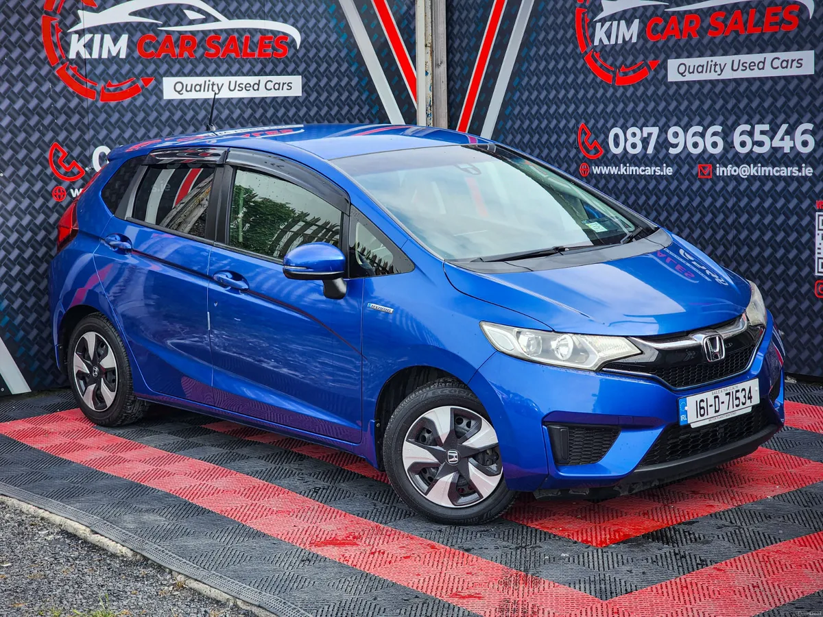 Honda Fit 2016 - Image 2