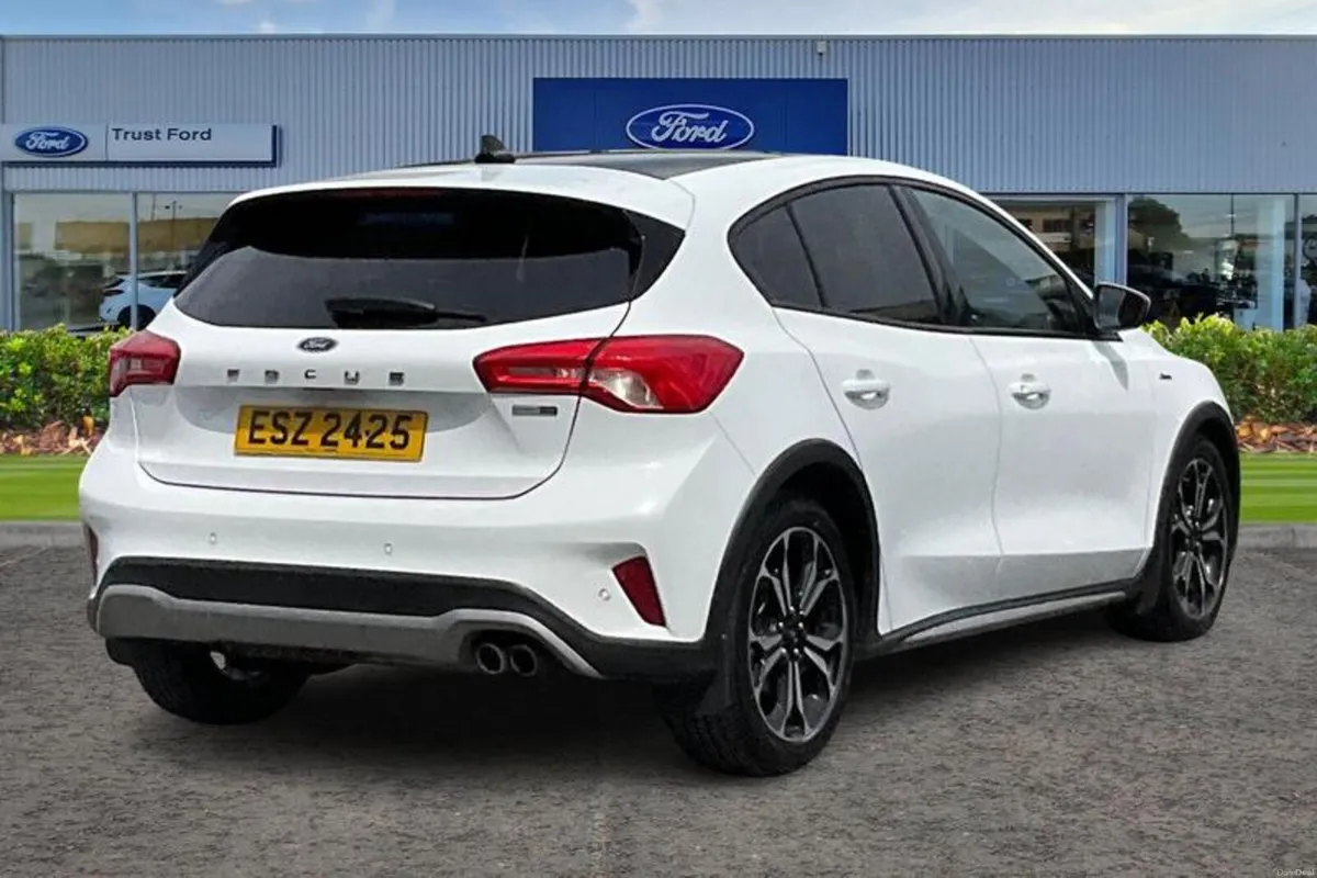 Ford Focus Active X Edition - Image 4