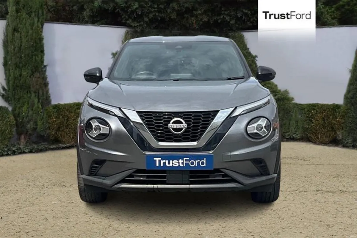 Nissan Juke 1.0 DiG-T 114 N-Connecta 5dr**REAR CAM - Image 6