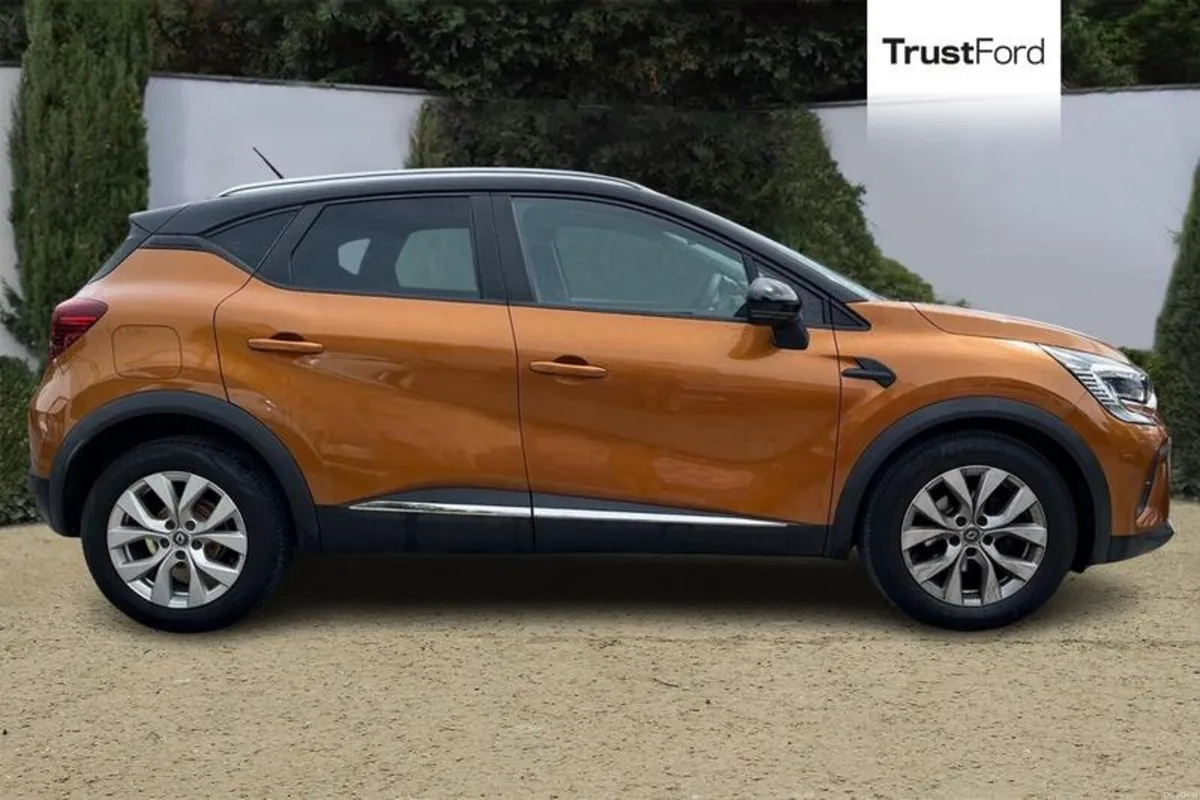 Renault Captur Iconic - Image 3