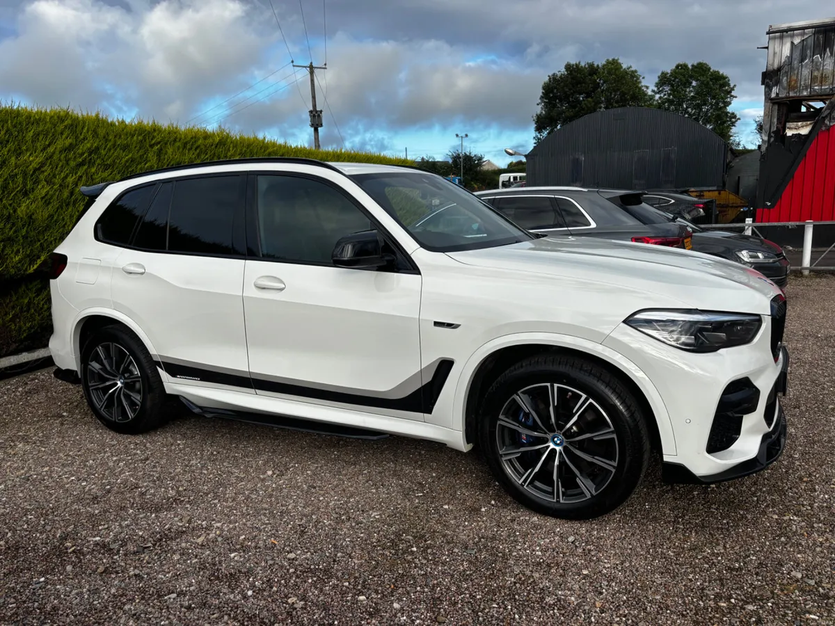 2022 BMW X5 xDrive45e M Sport 5dr Auto - Image 2