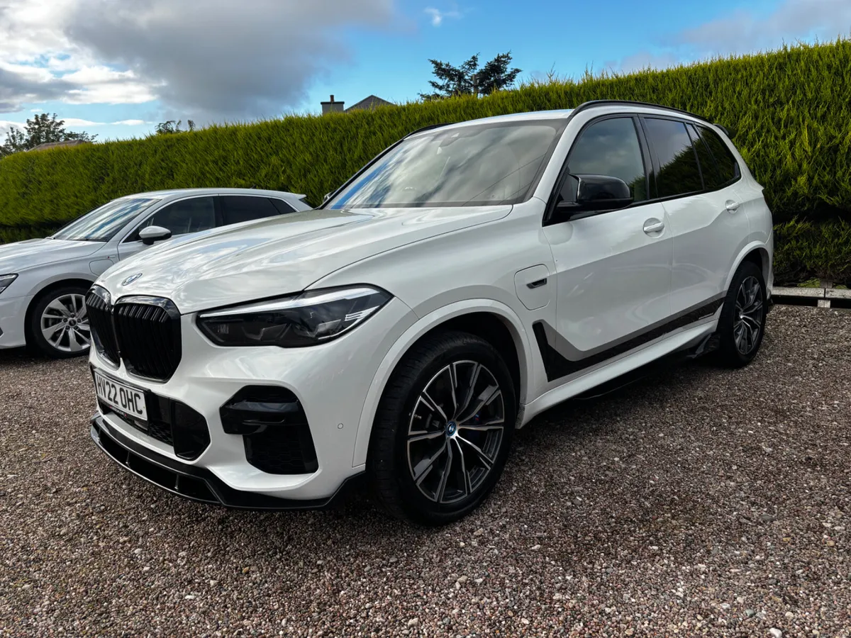 2022 BMW X5 xDrive45e M Sport 5dr Auto - Image 5