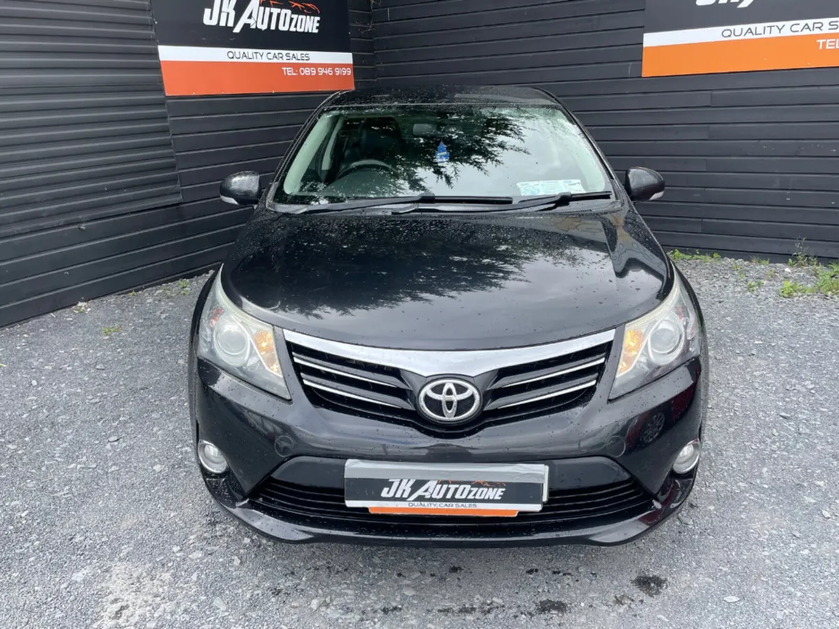 Toyota Avensis 2.0 D-4D SALOON - Image 2
