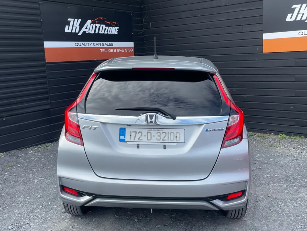 Honda Fit 1.5 HYBRID 5DR AUTO - Image 5