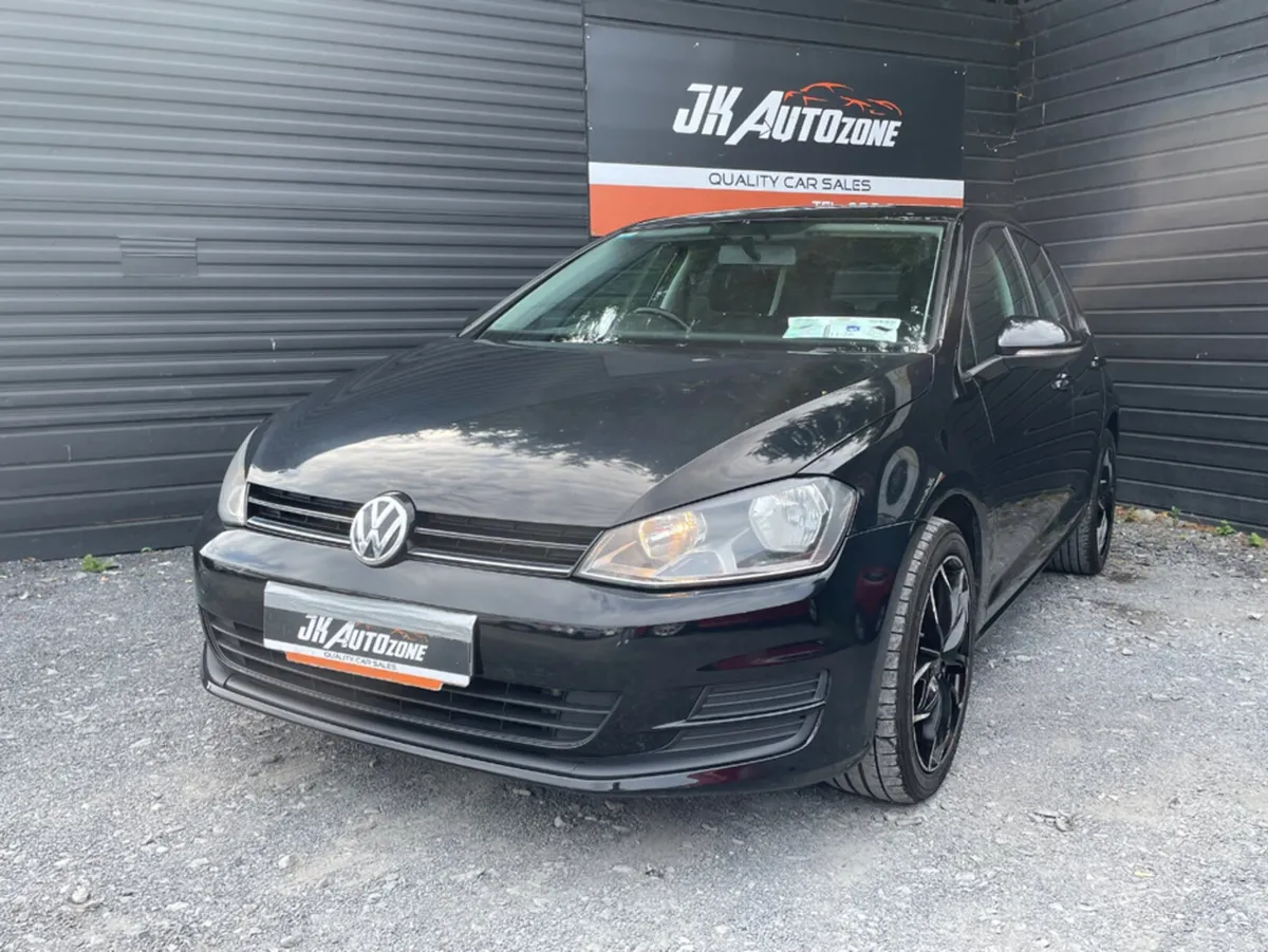 Volkswagen Golf TRENDLINE 1.6 TDI - Image 3