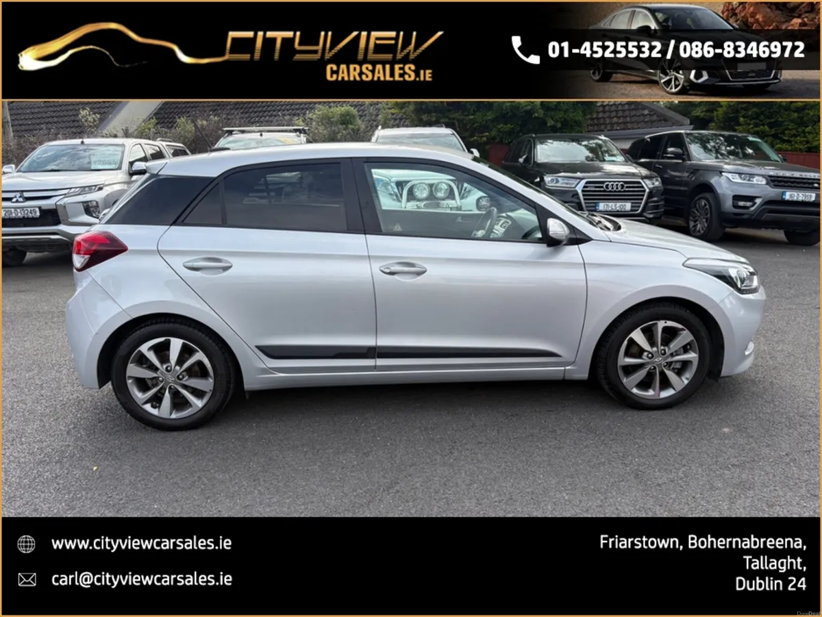 Hyundai i20 T-GDI PREMIUM NAV// LOW MILAGE - Image 3