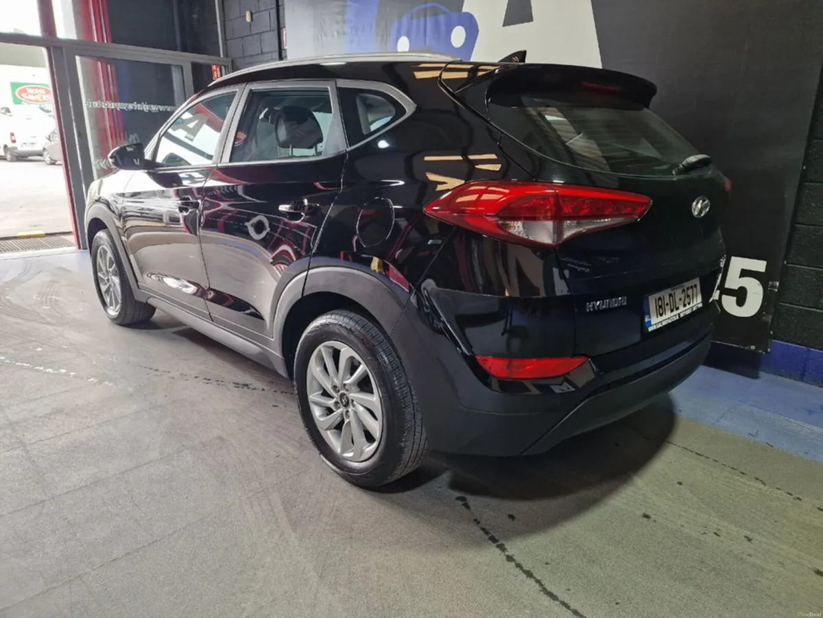 Hyundai Tucson 1.7 CRDI **SAT NAV, REVERSING CAMER - Image 6