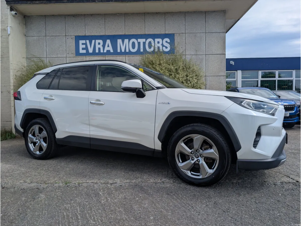 Toyota RAV4 G 4WD LEATHER HYBRID AUTOMATIC 2.5 PET - Image 3