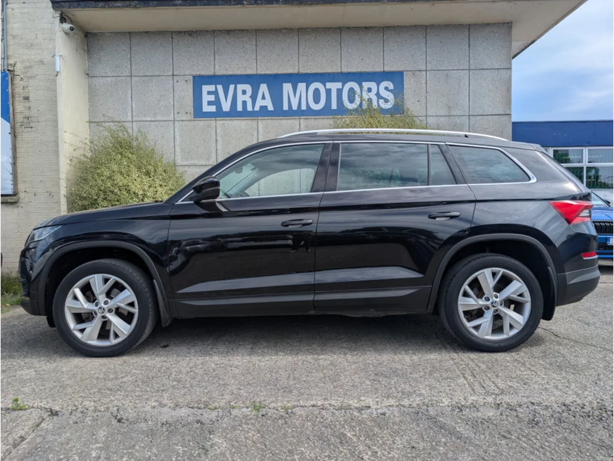 Skoda Kodiaq STYLE 4WD 2.0 AUTOMATIC DIESEL//REVER - Image 4