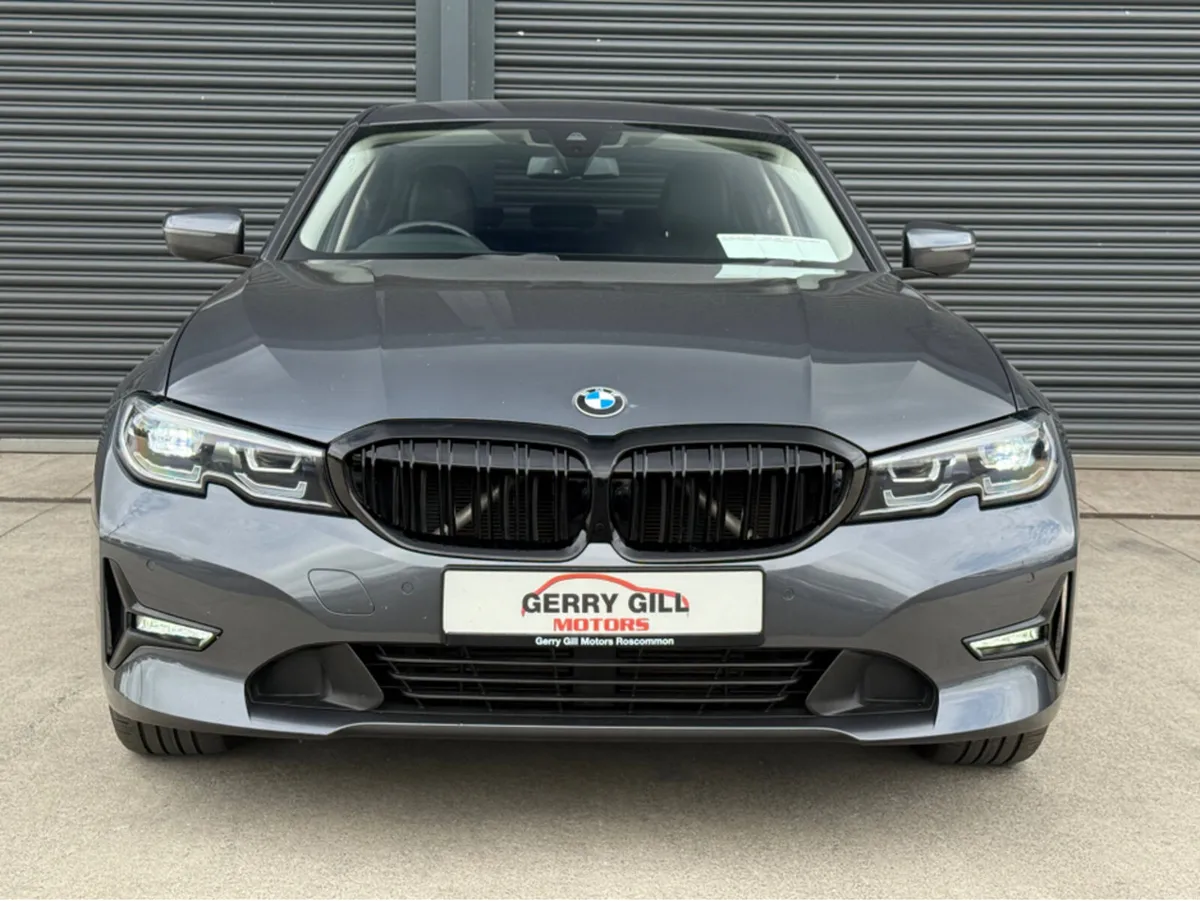BMW 3-Series 318 Diesel Automatic SE ** Upgraded A - Image 2