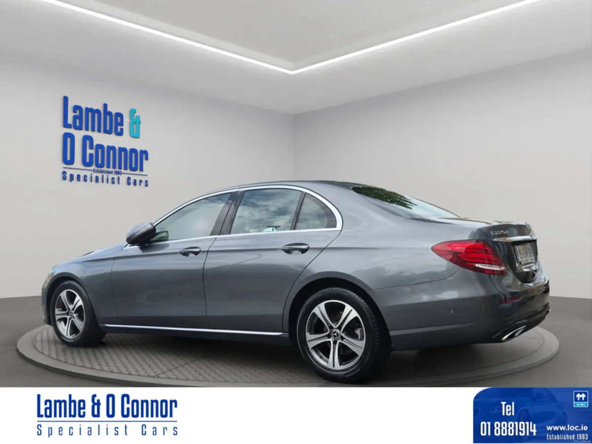 Mercedes-Benz E-Class E220 D SE **** GREY METALIC - Image 6