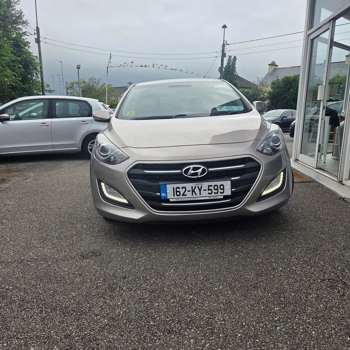 Hyundai i30 1.4 Deluxe Petrol 2016 - Image 2