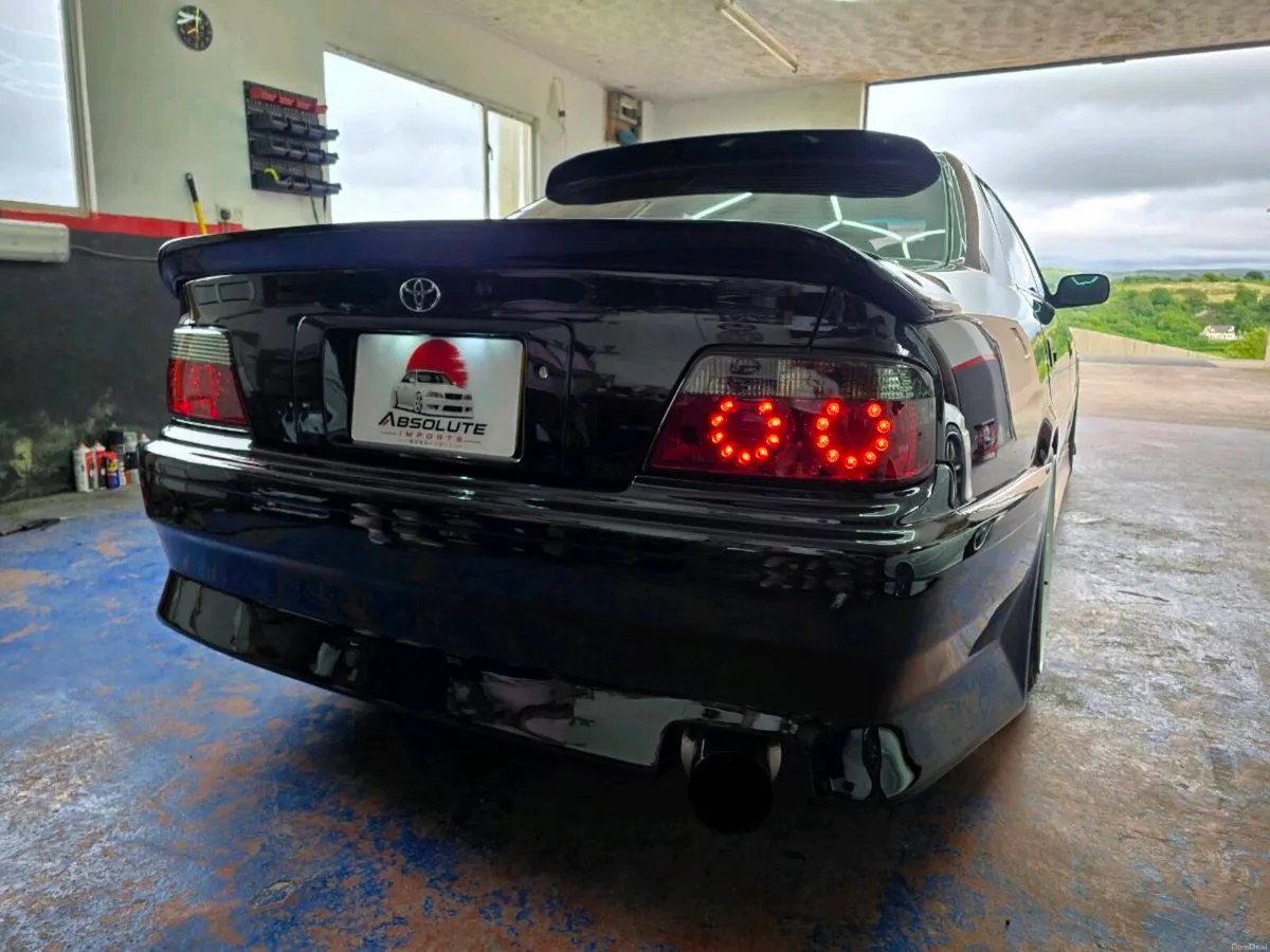 Toyota Chaser Tourer V JZX100 not MKII skyline - Image 6