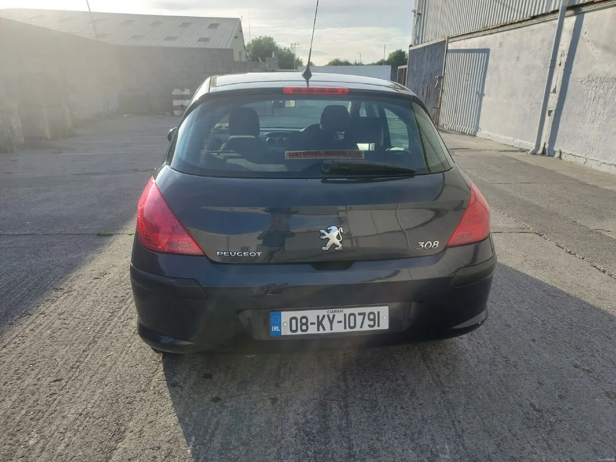 Peugeot 308 2008 - Image 2