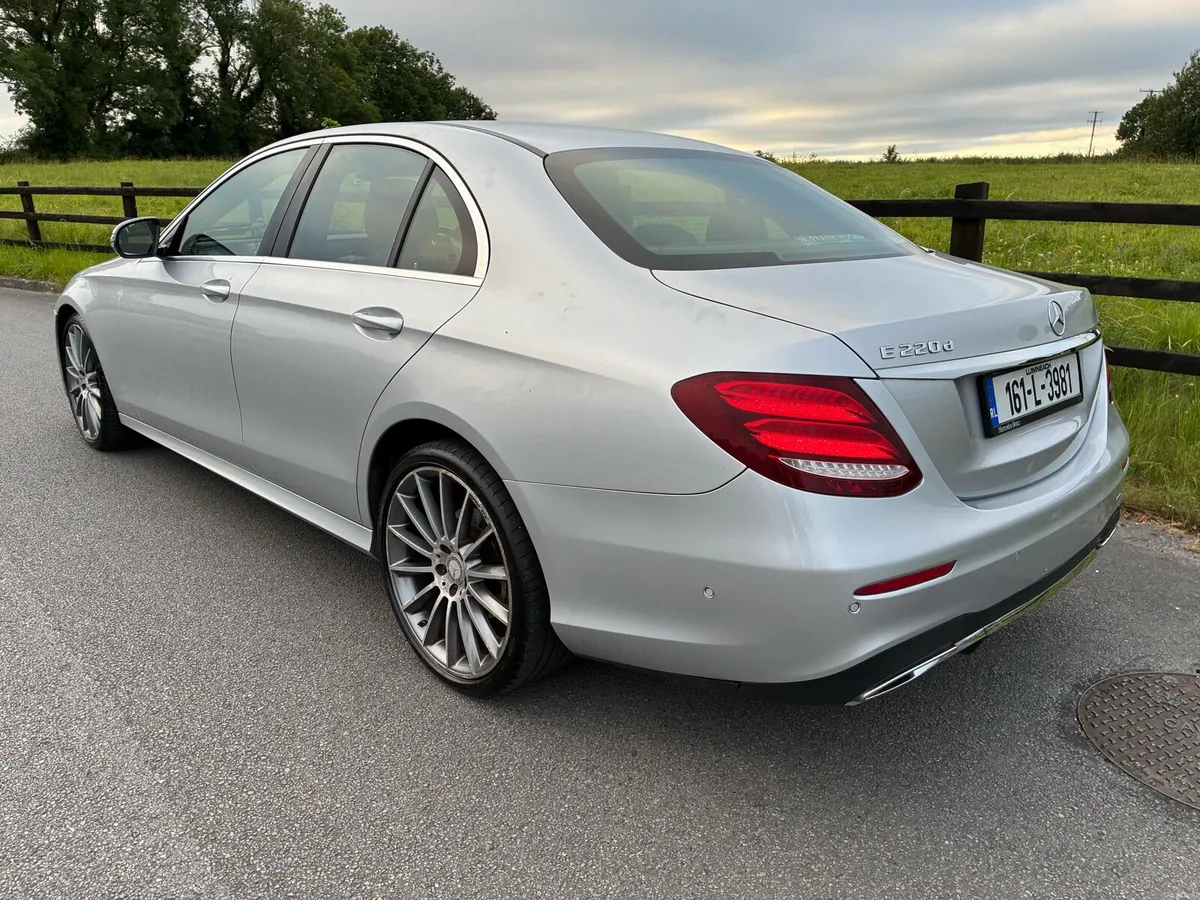 Mercedes E220d AMG Line 2016 - Image 4