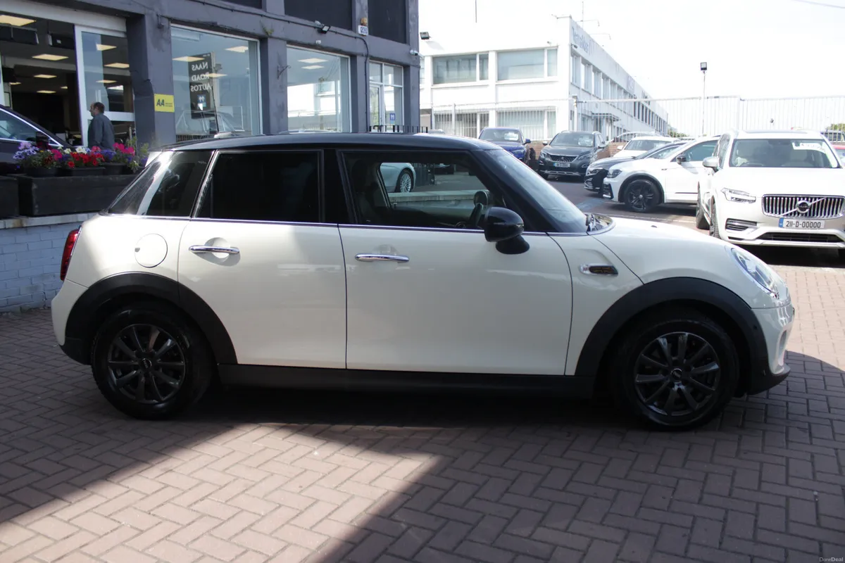 2019 MINI COOPER D 1.5D 5DR HATCHBACK AUTOMATIC - Image 3