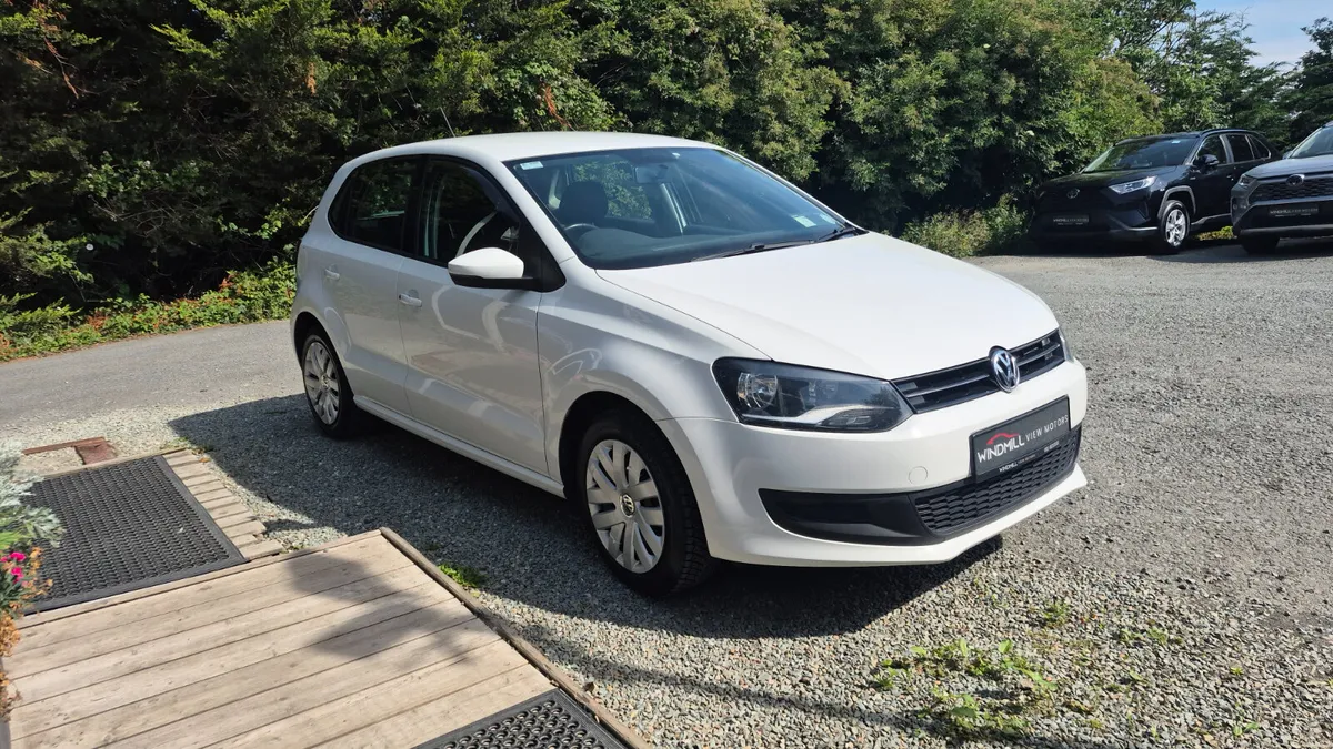 Volkswagen Polo 1.2 TSI 5DR Automatic DSG 2013 - Image 2