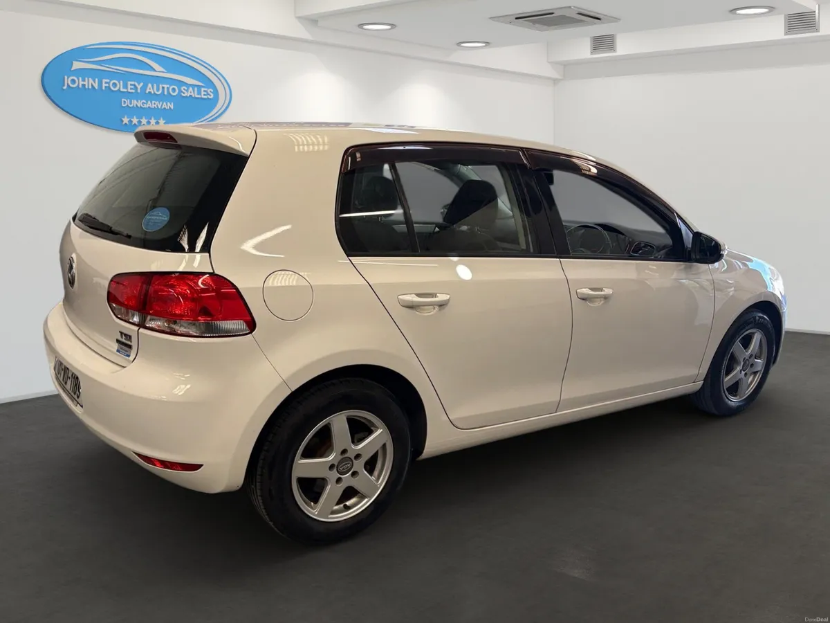 131-VW-Golf -1.2-Trendline-Automatic - Image 3