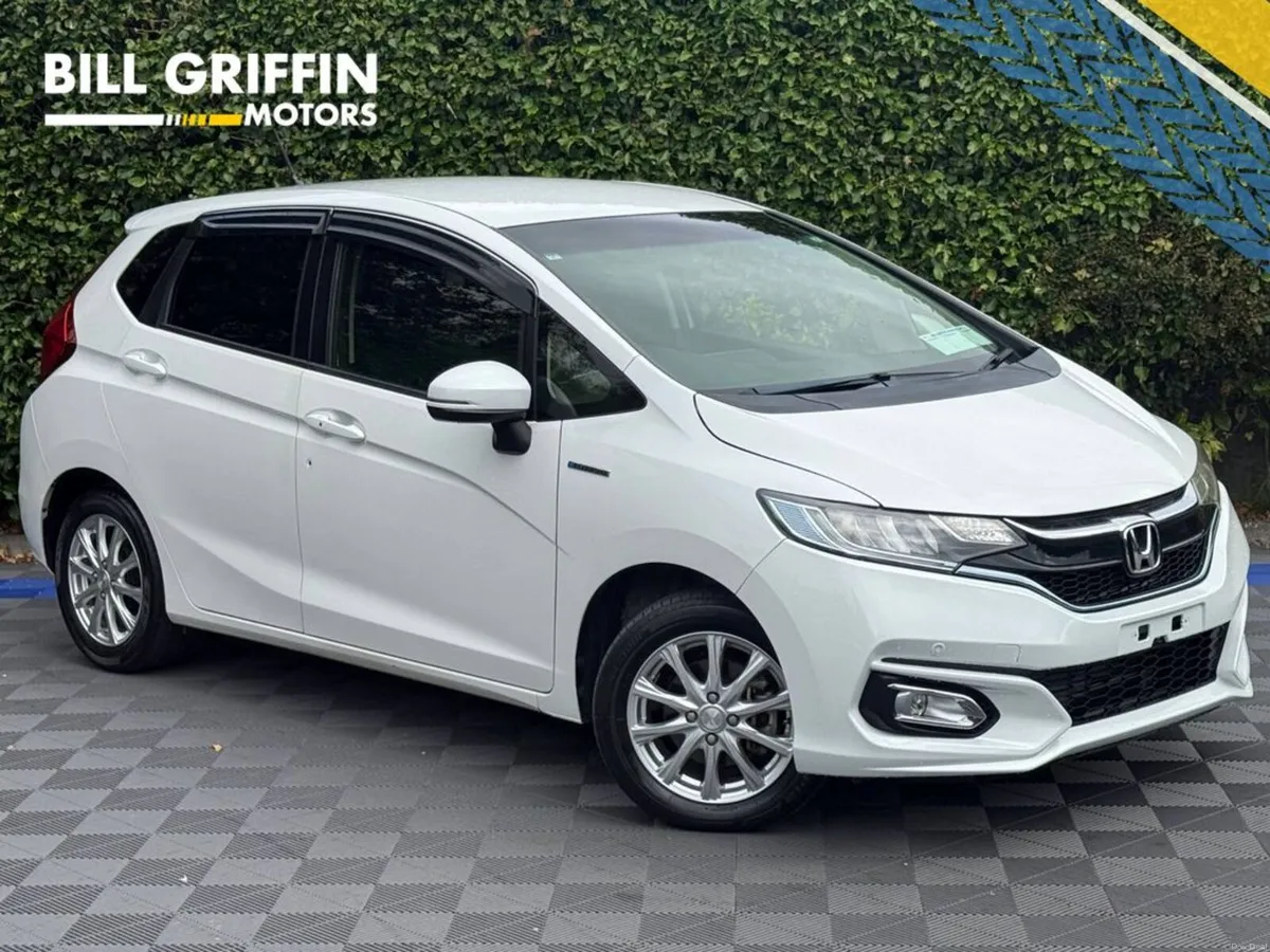 Honda Fit L-PACKAGE 1.5 HYBRID AUTO // HALF LEATHE - Image 1