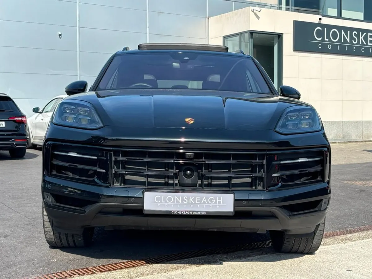 Porsche Cayenne V6 E-HYBRID - Image 3