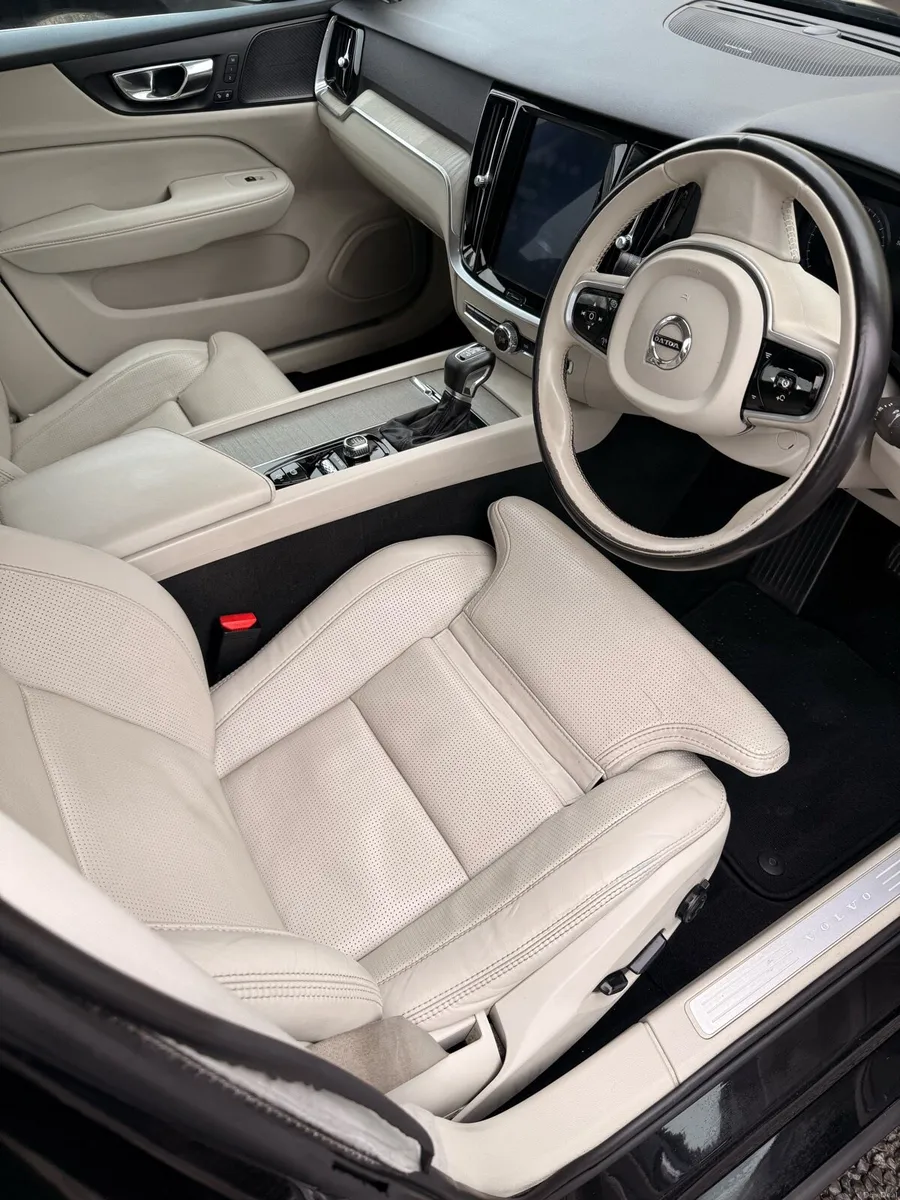 2019 Volvo V60 Automatic Inscription NCT 2027 - Image 6