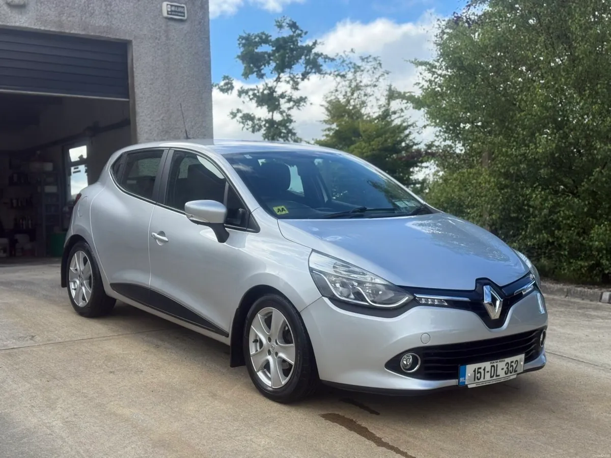 Renault Clio 1.2 petrol - Image 2