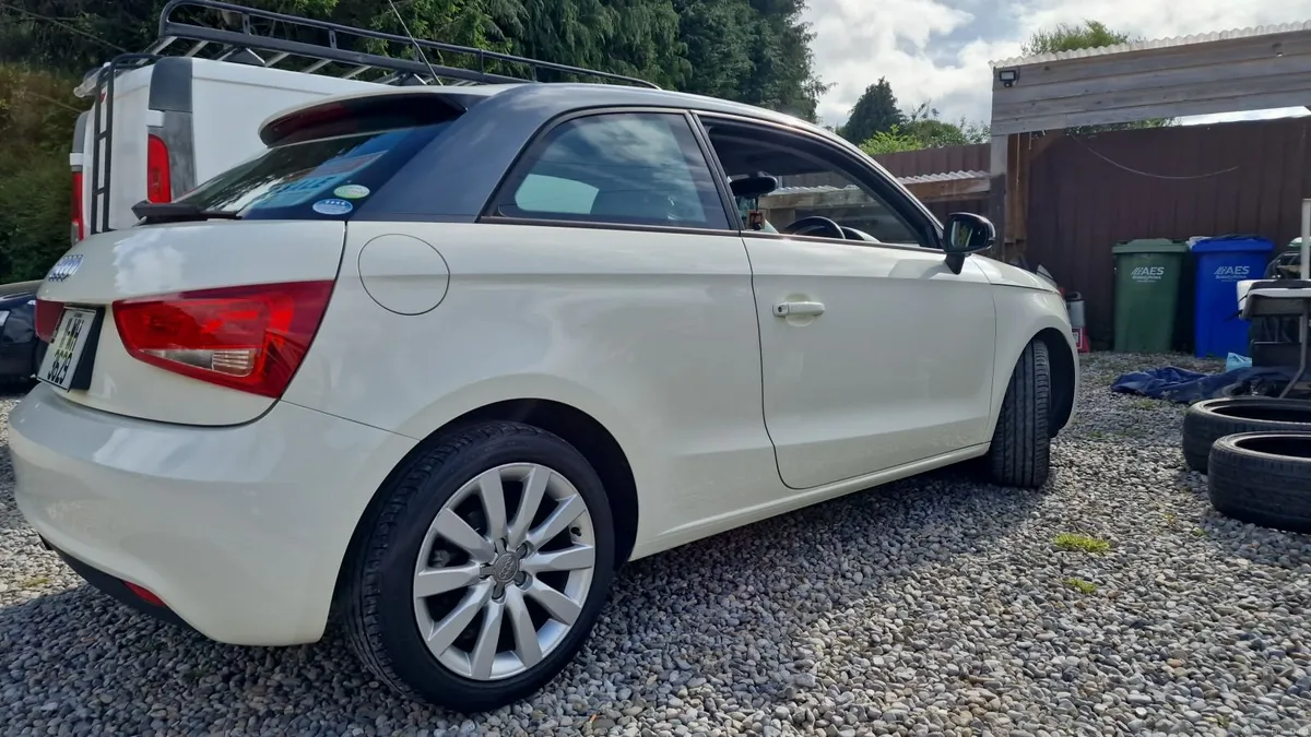 Audi A1 2011 - Image 1
