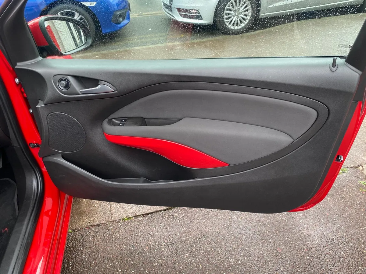 Opel Adam 2015 - Image 2