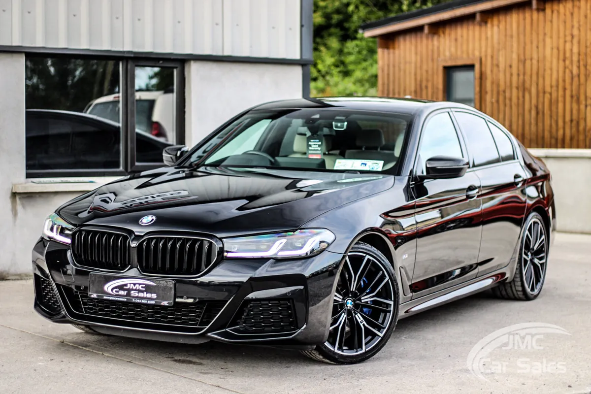 HUGE SPEC 2022 BMW 520D PRO PACK LCI - Image 1