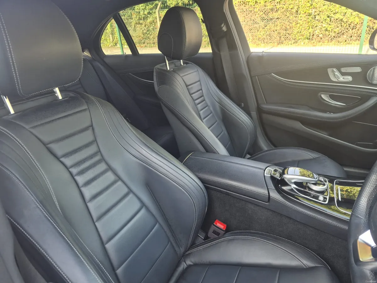 Mercedes-Benz E220d AMG - Image 2