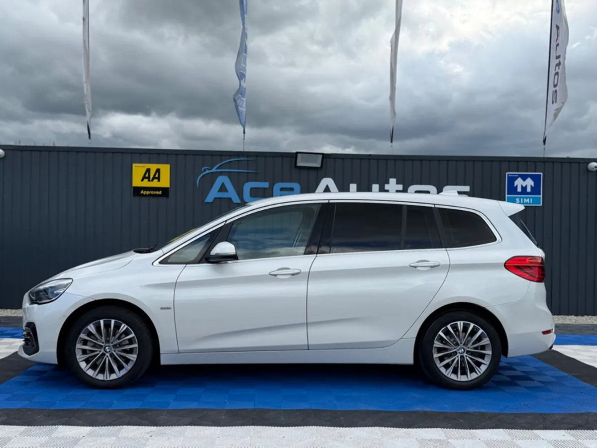 BMW 2-Series LUXURY - 2.0L DIESEL - AUTO - 7 SEATS - Image 4