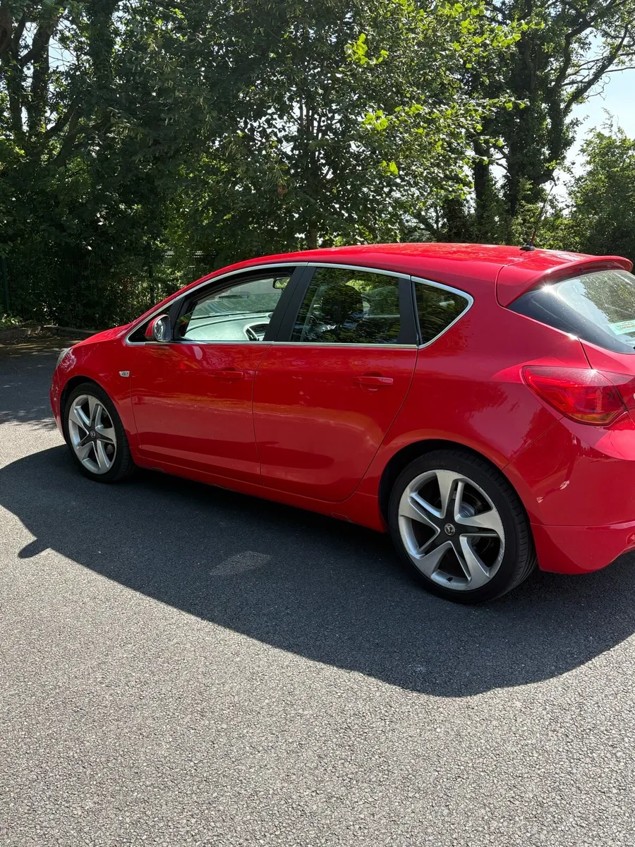 2014 Astra Limited Edition - NEW NCT 06/27 - Image 2