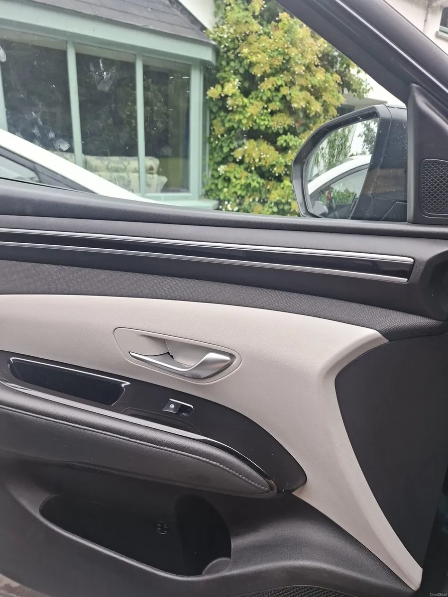 212 Hyundai Tuscon Black 1.6 Diesel - Image 4
